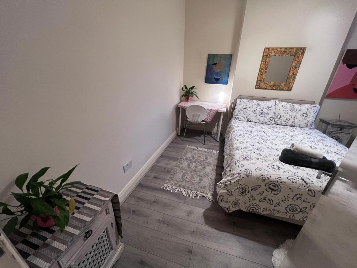 Relaxing&Cozy Room London Exterior photo